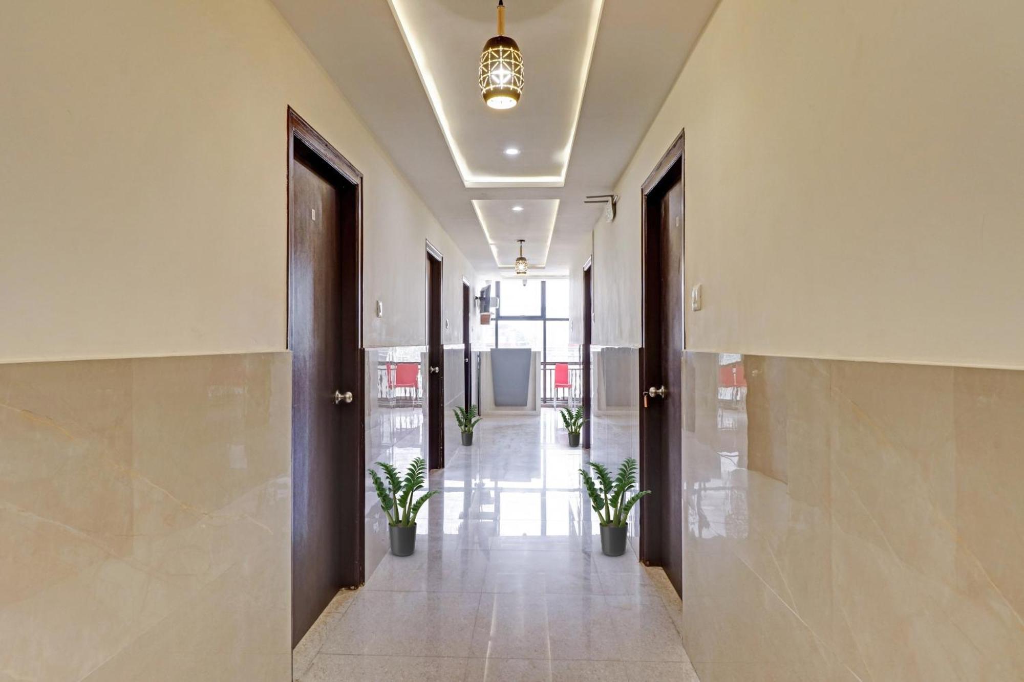 Hotel O Gn Nelli Suites Bangalore Buitenkant foto